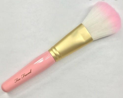 Too faced flatbuki brush - brush, 5